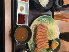 -牛カツ京都勝牛(河原町蛸薬師店)