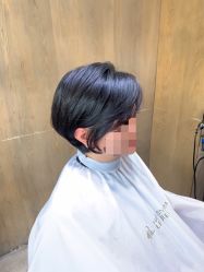 -韩国李知恩形象设计