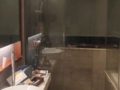 -上海龙之梦万丽酒店