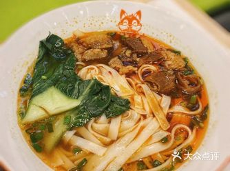深圳最潮最有趣的湖南⽶粉店味道真绝