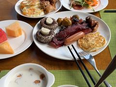 -大理实力希尔顿酒店•香全日制餐厅