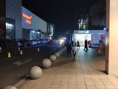 -宁波杉井奥特莱斯广场