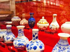-名创优品(北京新中关购物中心地铁层店)