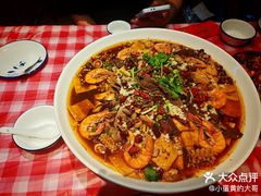 渔家四宝-鱼满舱·鲜活海鲜·正宗鲁菜