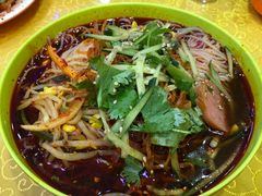 -三姐妹冷面馆(保卫路店)