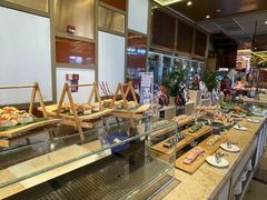 -大中华希尔顿酒店-念自助餐·嗨啤·小龙虾