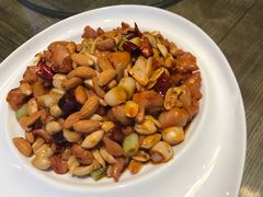 宫保鸡丁-川府老妈(天津国贸购物中心店)