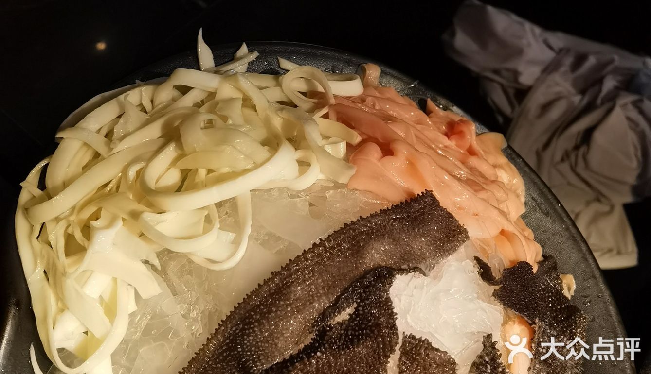 二楼火锅 位置在花园道二楼～这家餐厅比较安静