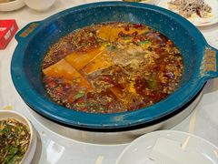 -渔香岛美蛙鱼头火锅(威清路店)