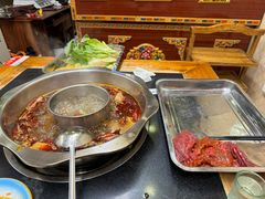 -金鼎雪山牦牛杂火锅(理县总店)