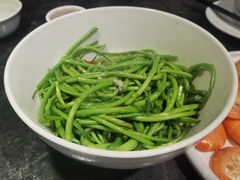 -南海底小海鲜·湘菜(鲁巷吴家湾店)