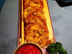 -忆江南·临江鱼馆