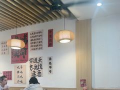 -郑记•不夜城烧烤•龙虾•虾蟹(黄鹤楼店)