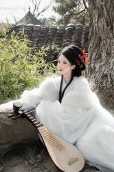 -一揽芳华汉服旗袍体验馆(拙政园店)