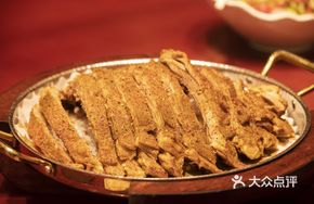 New Yue Secret Roasted Lamb Ribs