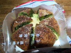 蒜香奶酪包-欧佩拉(段家坝店)