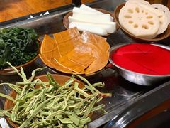 -周幺妹重庆老火锅(银泰城总店)