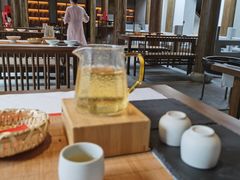 套茶-鲤院·新中式美学·庭院餐厅(夫子庙店)