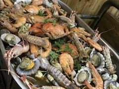 -老东镇啤酒屋海鲜加工·蒸汽海鲜·海鲜烧烤(台东店)