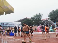 -欢乐水魔方水世界