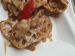 -肥仔文澳门猪骨煲(南京西路店)