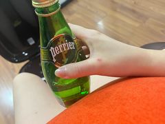 -上海星瀚奔驰4S店(红柳路店)