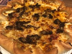皇冠芝心澳洲牛肉披萨-必胜客(五道口店)