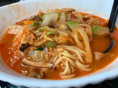 辣海鲜面-桃园中华料理炸酱面(燕儿岛路店)
