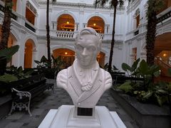 -Long Bar(莱佛士酒店)