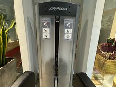 -F+轻食健身赋能空间(中华北路国贸商场店)