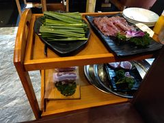 -唯成•韩国炭火烤肉 유성고기