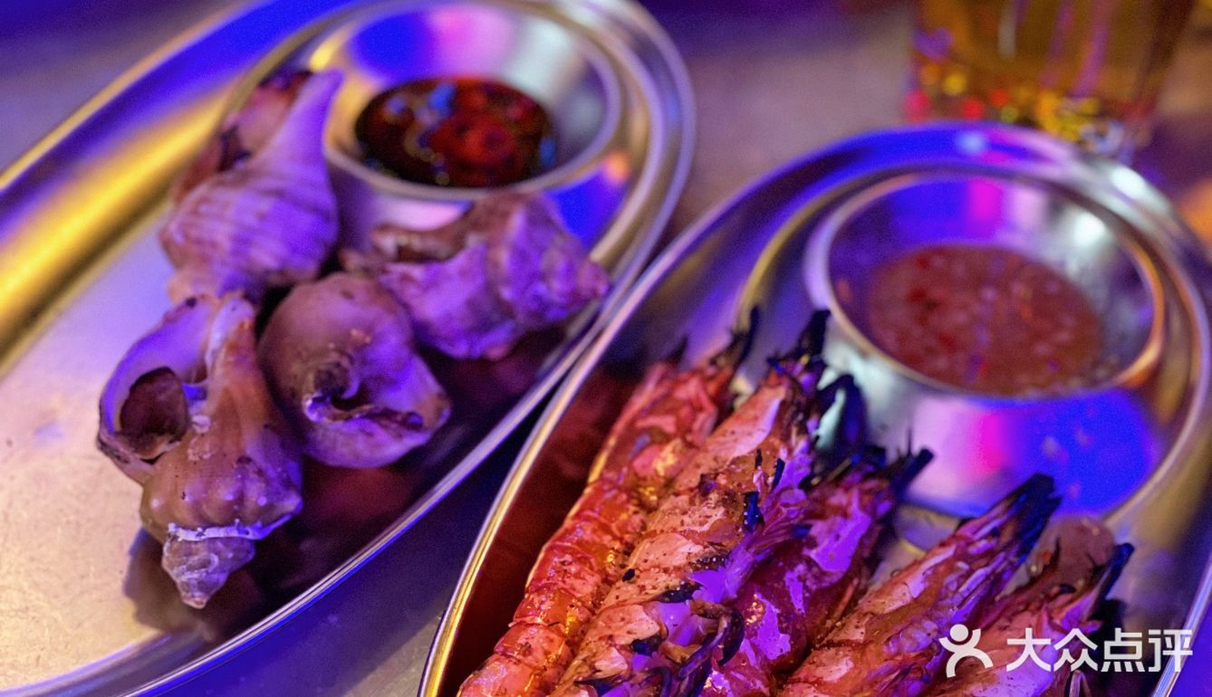 广州探店｜宵夜好去处🦞活泼海鲜烧烤