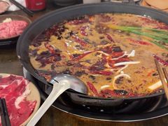 -黄潇洒老火锅(九眼桥宏济巷店)