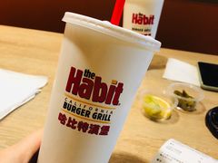 畅饮杯中杯-The Habit Burger Grill 哈比特汉堡(复兴soho店)