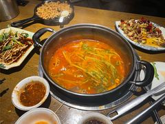 -阿婉贵州苗家酸汤鱼(梅林店)