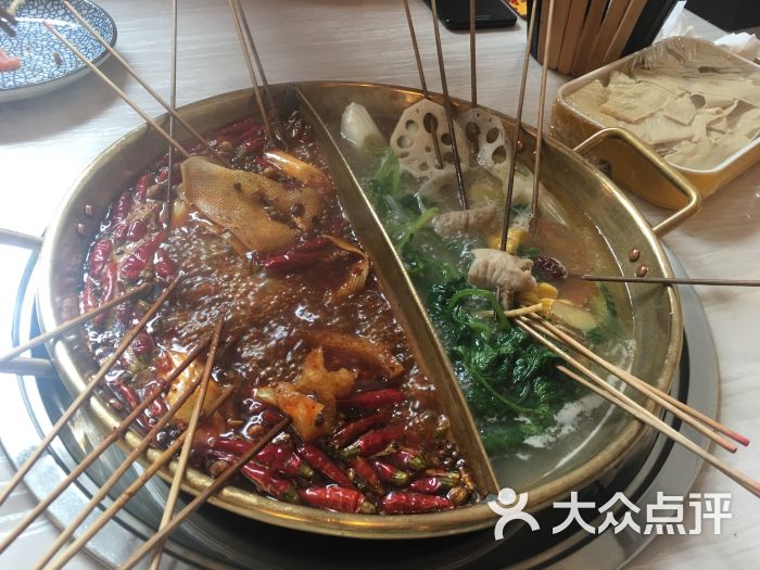 上上签火锅串串图片 - 第1张