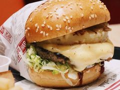 -The Habit Burger Grill 哈比特汉堡(复兴soho店)