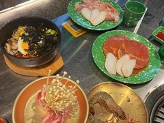 花五花厚切-欧巴炭烤肉오빠숯불구이(南京东路店)