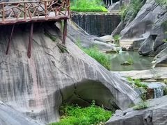 -黑龙潭风景区