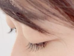 -UU·NAIL美甲美睫專門店