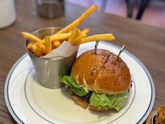 -尚牛社会 Beef & Liberty(金桥EKA天物店)