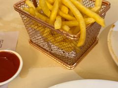 -华梅西餐厅(哈尔滨中央大街店)