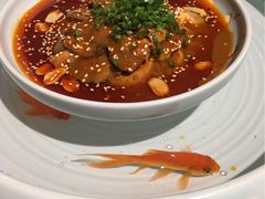 -铜锣湾·有麝自然香(重庆新天地店)