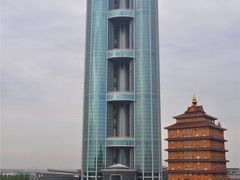 -华西龙希大酒店旅游观光区