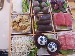 -大熊猫毛肚火锅(烟台万象汇店)