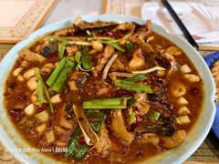 金蒜烧鱼-海尔巴格·新疆菜(吐鲁番店)