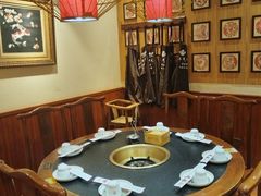 -沸炉重庆老火锅(军事博物馆店)