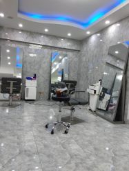 -Style HAIR