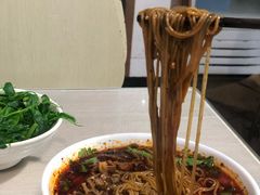 -崇州余荞面(落虹桥店)