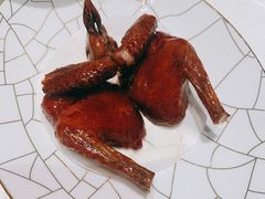 脆皮妙龄鸽-新荣记(建国门外大街店)